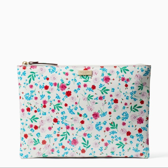 kate spade Handbags - Kate Spade Gia Gardner Greenhouse Floral Pouch